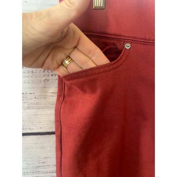 SIGNATURE by LEVI STRAUSS & CO. GOLD WOMENS TOTALLY SHAPING PULL ON SKINNY JEANS - Picture 6 of 16